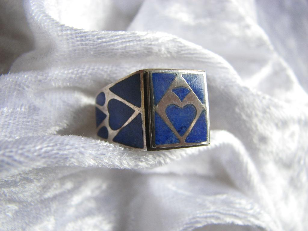 Mooie Handgemaakte Zilveren Ring met Lapis Lazuli, Sieraden, Tassen en Uiterlijk, Antieke sieraden, Verzenden, Zilver, Ring, Met edelsteen