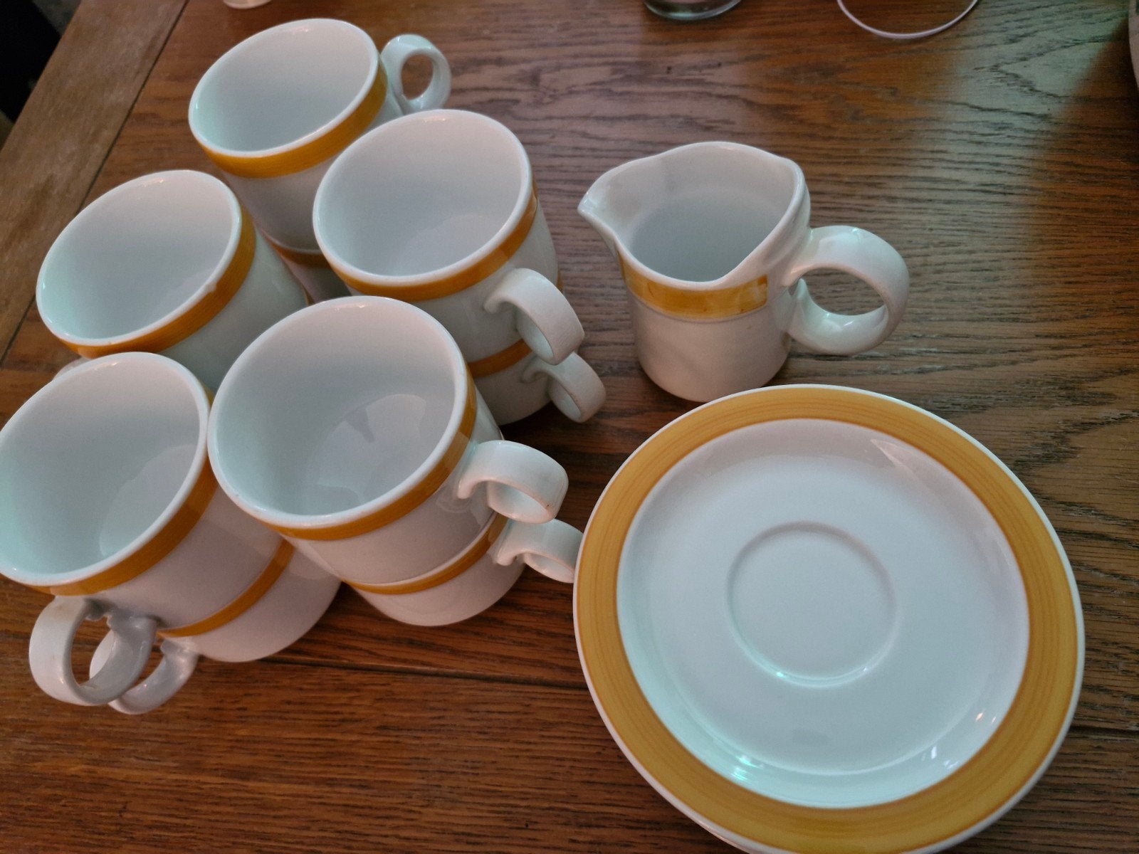 7 setjes kopjes en schoteltjes, Huis en Inrichting, Keuken | Servies, Ophalen, Porselein, Overige stijlen, Kop(pen) en/of Schotel(s)