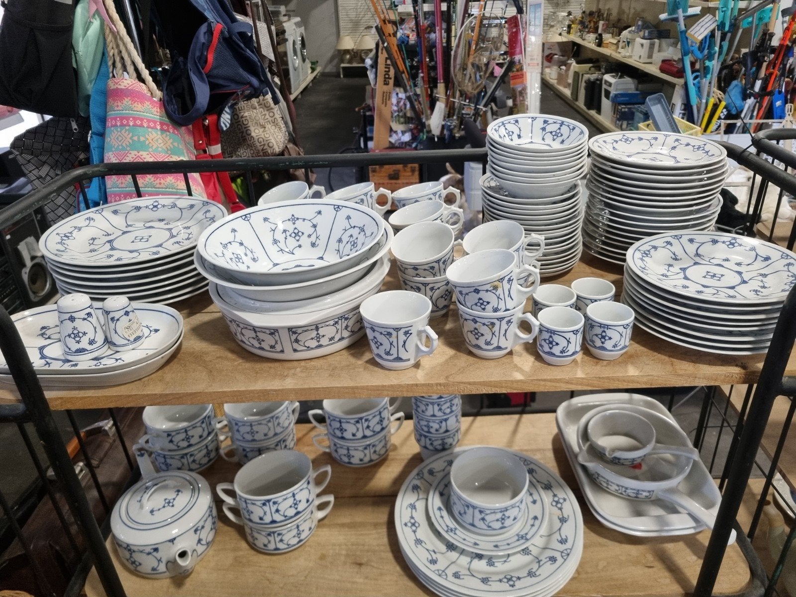 Prachtig Delftsblauw servies - Compleet en Vintage, Huis en Inrichting, Ophalen, Gebruikt, Overige merken, Keramiek