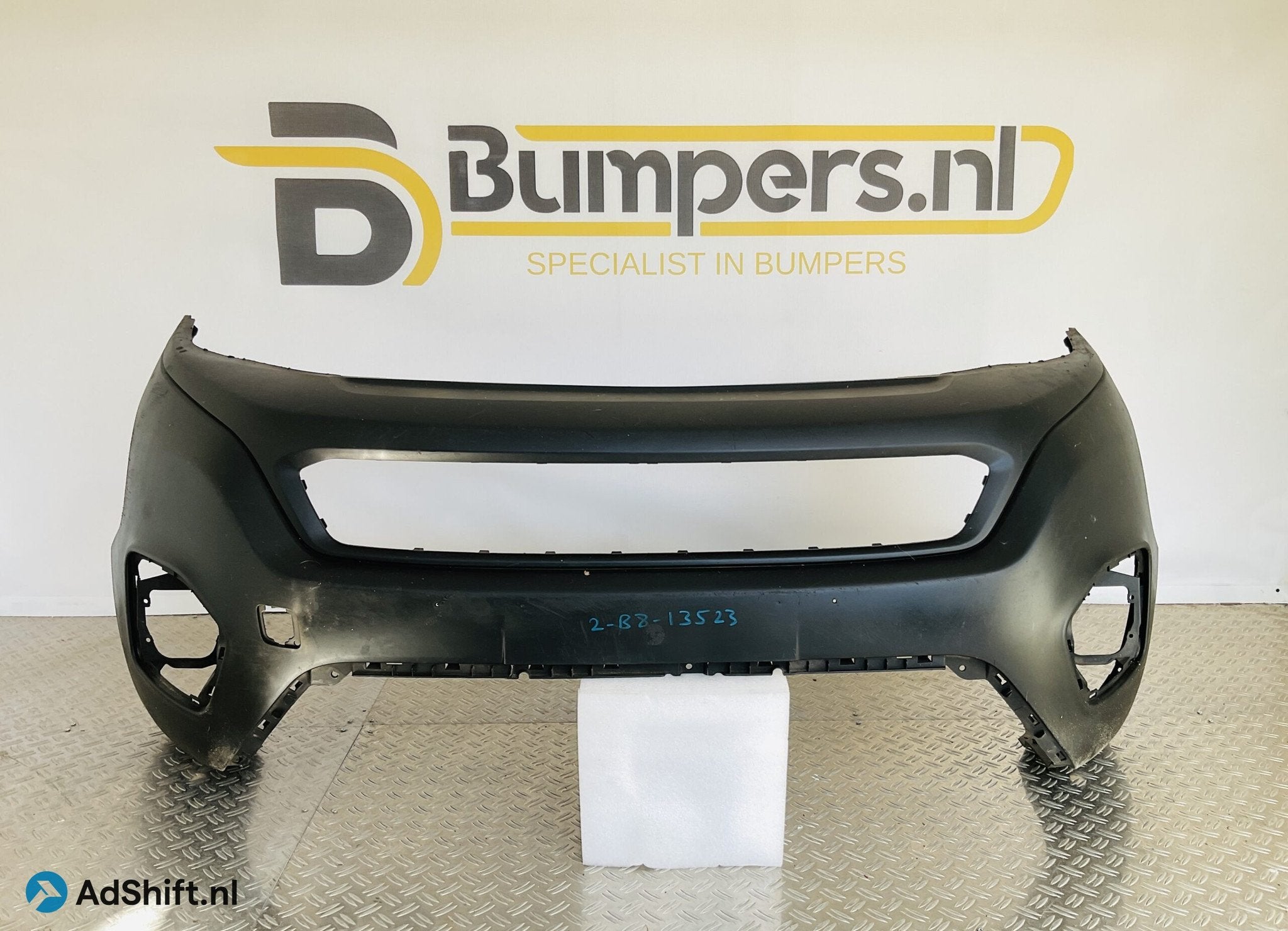 Bumper Fiat Fiorino Nimo 735628031 Voorbumper 2-B8-13523z, Bumper