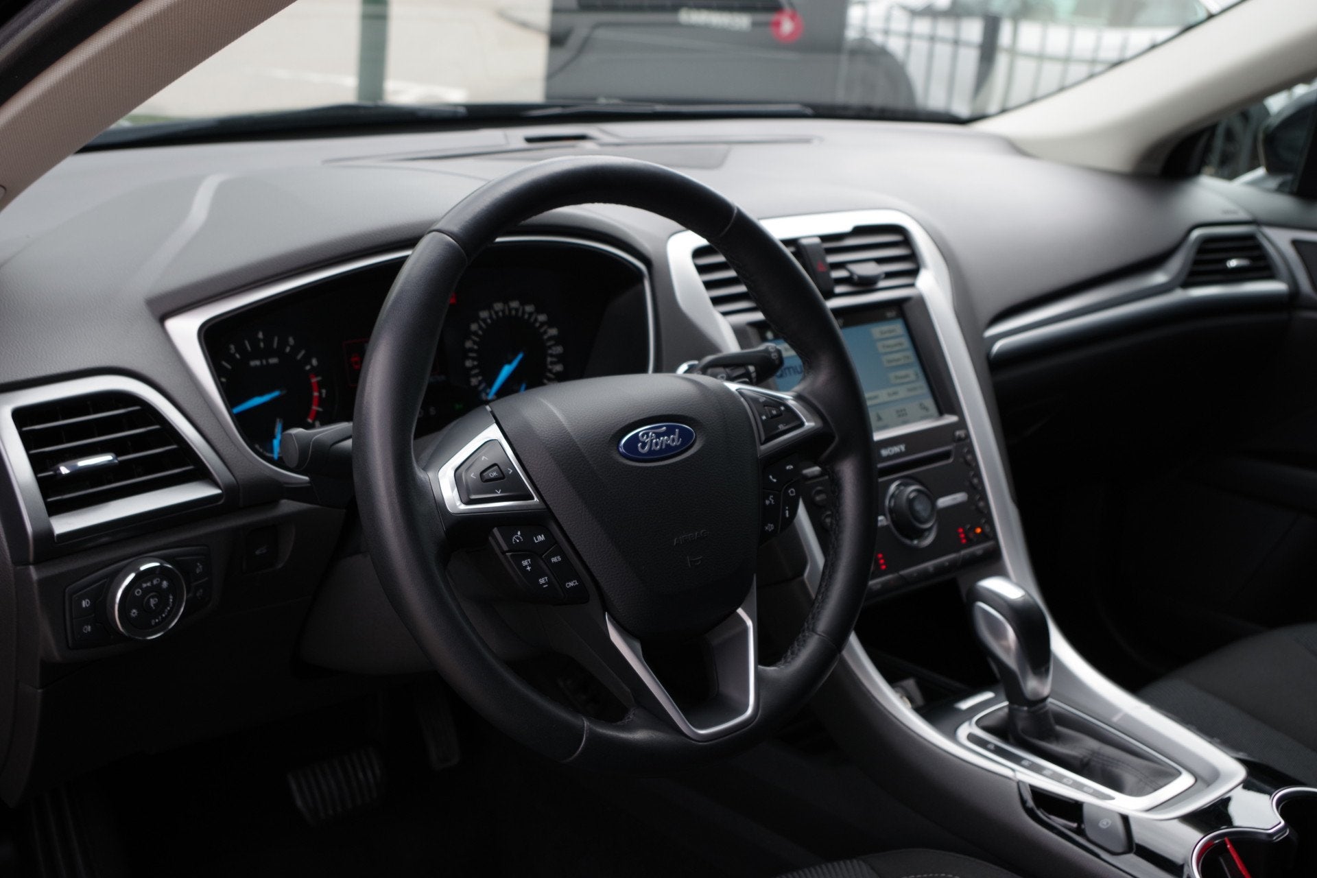 Ford Mondeo Wagon 1.5 160 PK Automaat Trend, Trekhaak, Memor, 12 maanden, 4 cilinders, Zwart, 1427 kg