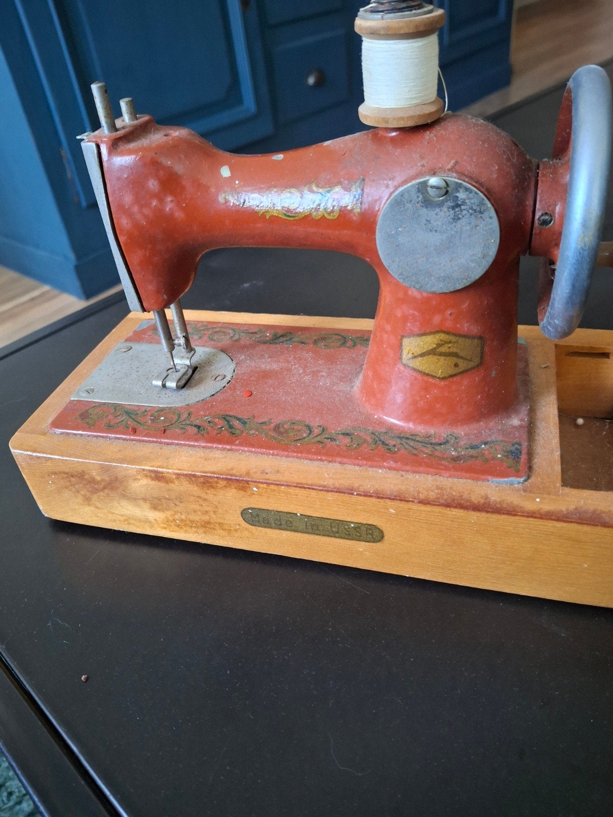 Vintage kindernaaimachine - Made in USSR, Antiek en Kunst, Ophalen