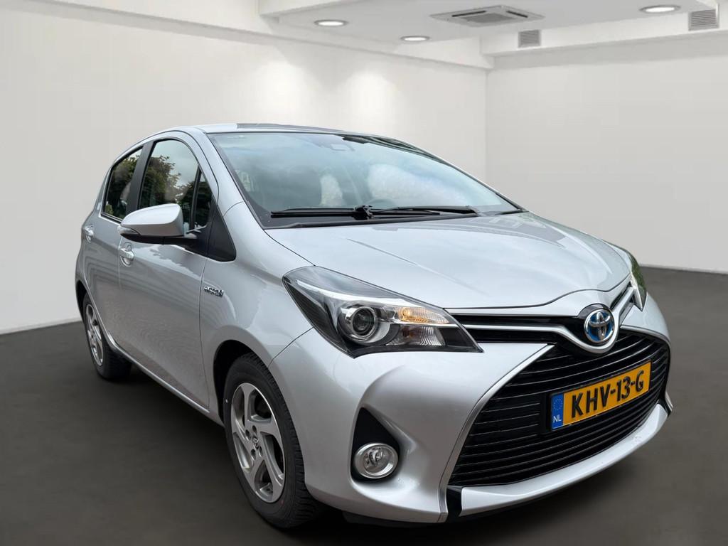 Toyota Yaris 1.5 Hybrid Aspiration Dealeronderhouden, Auto's, LED verlichting, Gebruikt, Euro 6, 4 cilinders