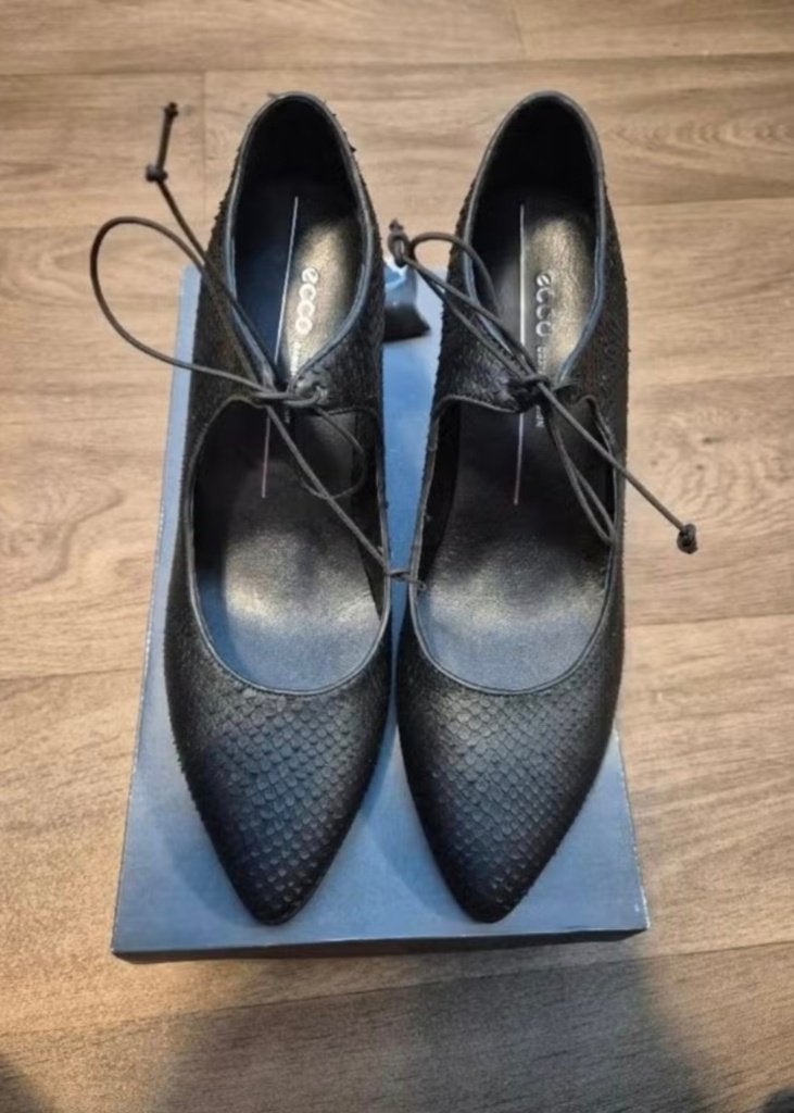 ECCO schoenen, specifiek het model Shape 75 Pointy Mary Jane, Kleding | Dames, Ophalen of Verzenden, Nieuw, Zwart, Sneakers of Gympen