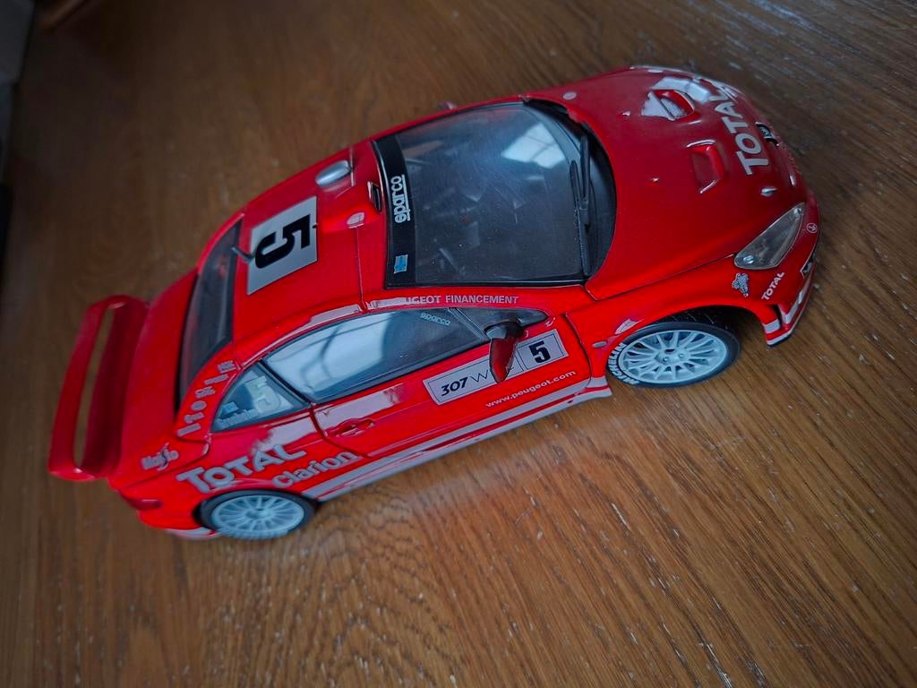 Peugeot 307 WRC 1:18 Maisto, Hobby en Vrije tijd, Modelauto's | 1:18, Ophalen of Verzenden, Zo goed als nieuw, Auto, Maisto