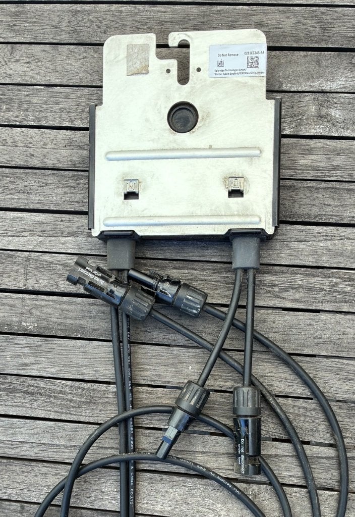 Te koop 8 SolarEdge optimizers 2 SolarEdge omvormers, Ophalen of Verzenden, Gebruikt, Overige typen, 200 wattpiek of meer