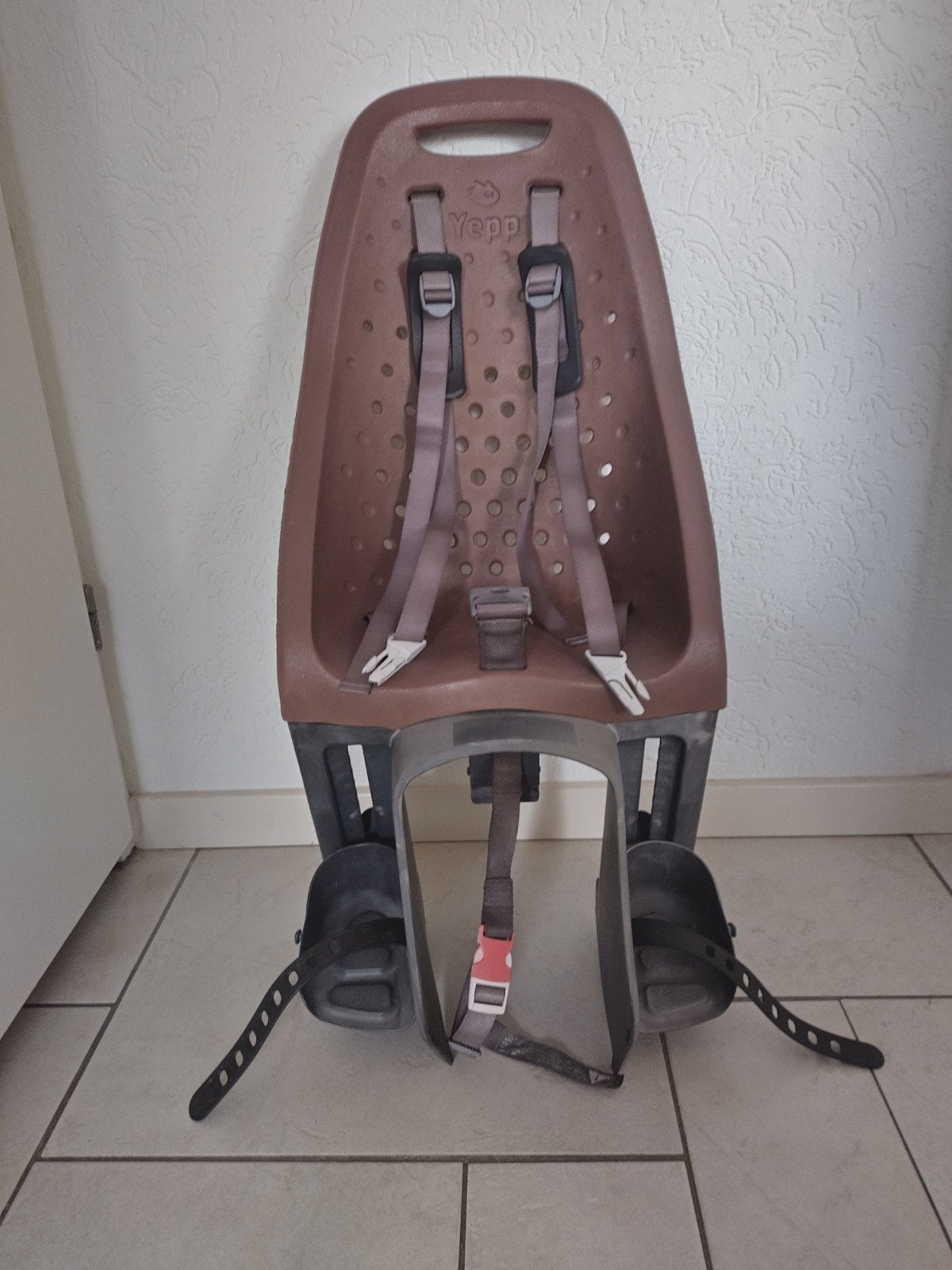 Fietsstoeltje achterop Yepp, Ophalen, Gebruikt