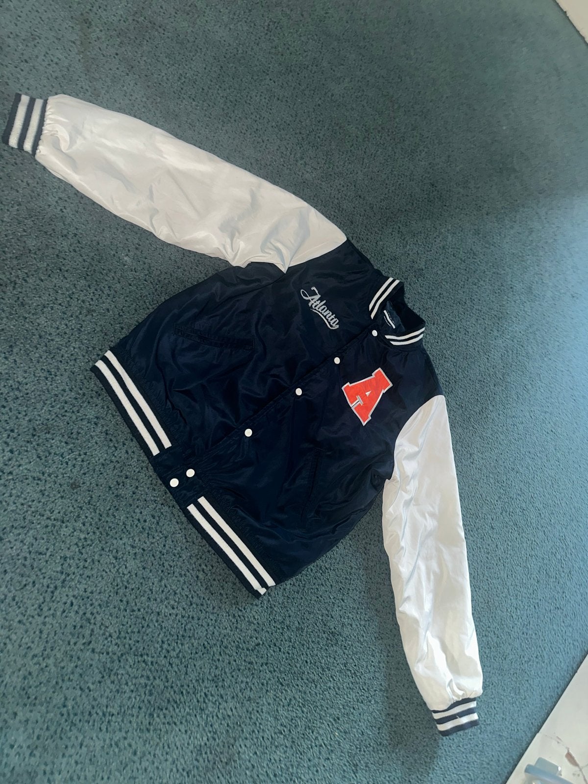 Atlanta Varsity Jacket - Maat M, Ophalen of Verzenden, Zo goed als nieuw, Maat 38/40 (M), Blauw