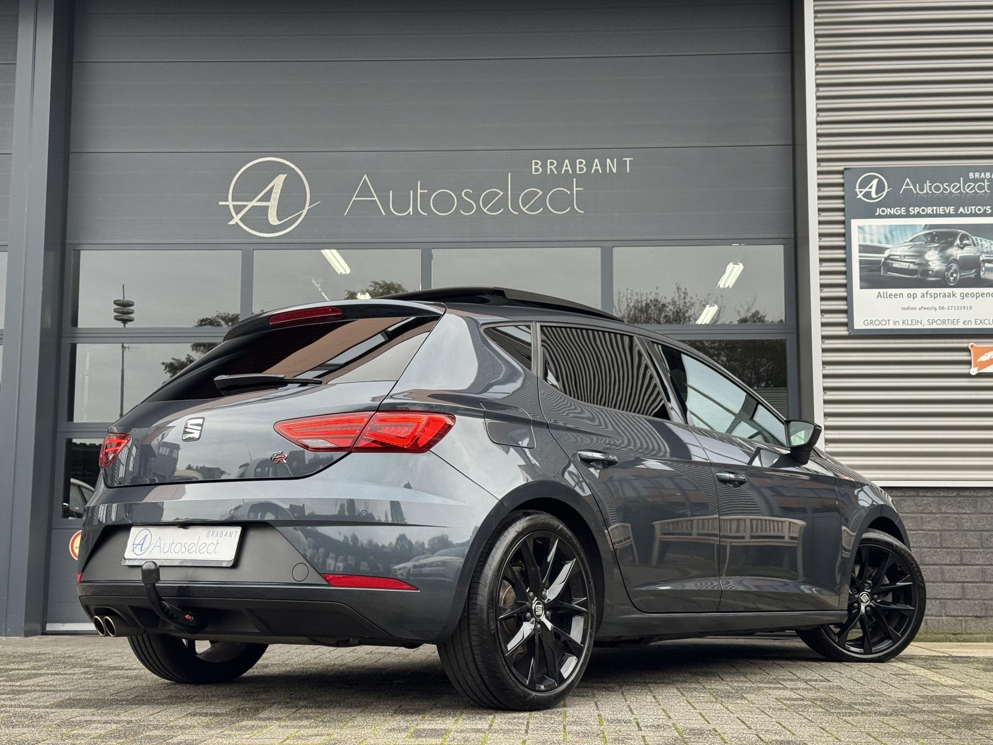 SEAT Leon 1.5 TSI FR Pano | Virtual | CarPlay, Auto's, Voorwielaandrijving, Adaptive Cruise Control, 4 cilinders, 150 pk