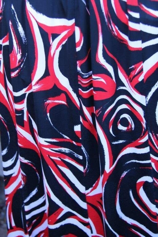 Rok zwart/ rood/ wit Seda mt 42 Vaste prijs, Kleding | Dames, Zwart, Maat 42/44 (L), Ophalen of Verzenden, Zo goed als nieuw