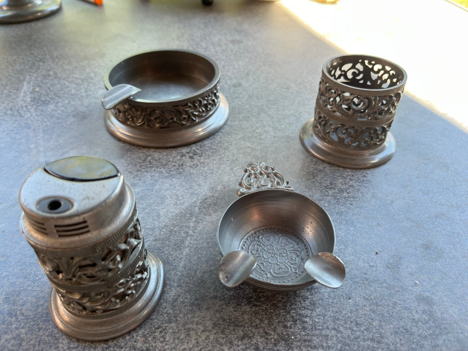 Vintage tinnen Aansteker en Asbakken Set - Decoratief, Verzamelen, Ophalen, Gebruikt, Aansteker
