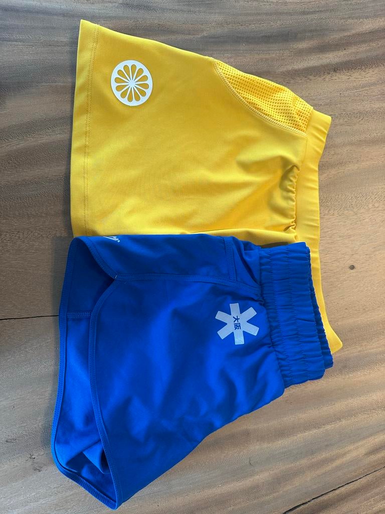 Indian Maharadja rokje geel (164) en Osaka sportbroekje (XS), Ophalen of Verzenden, Zo goed als nieuw, Meisje, Sport- of Zwemkleding