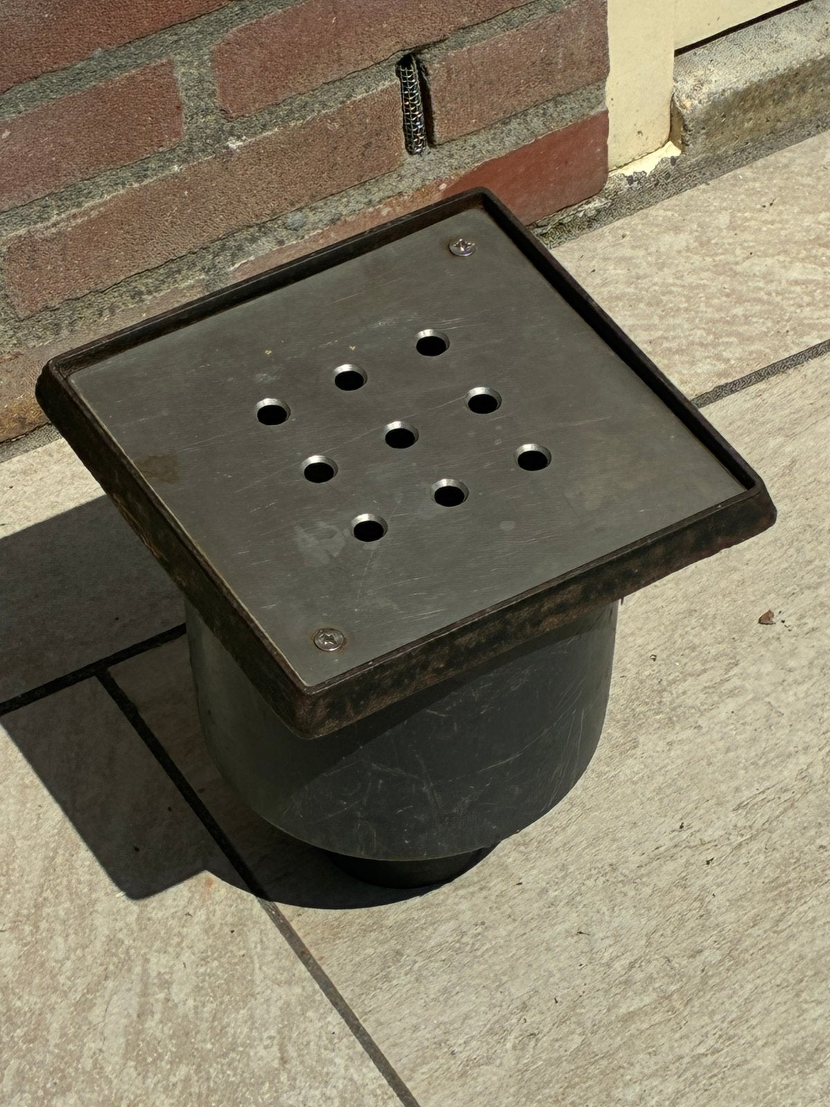 Afvoerputje met rvs deksel., Gebruikt, Ophalen of Verzenden, Minder dan 2 meter, 80 mm of meer