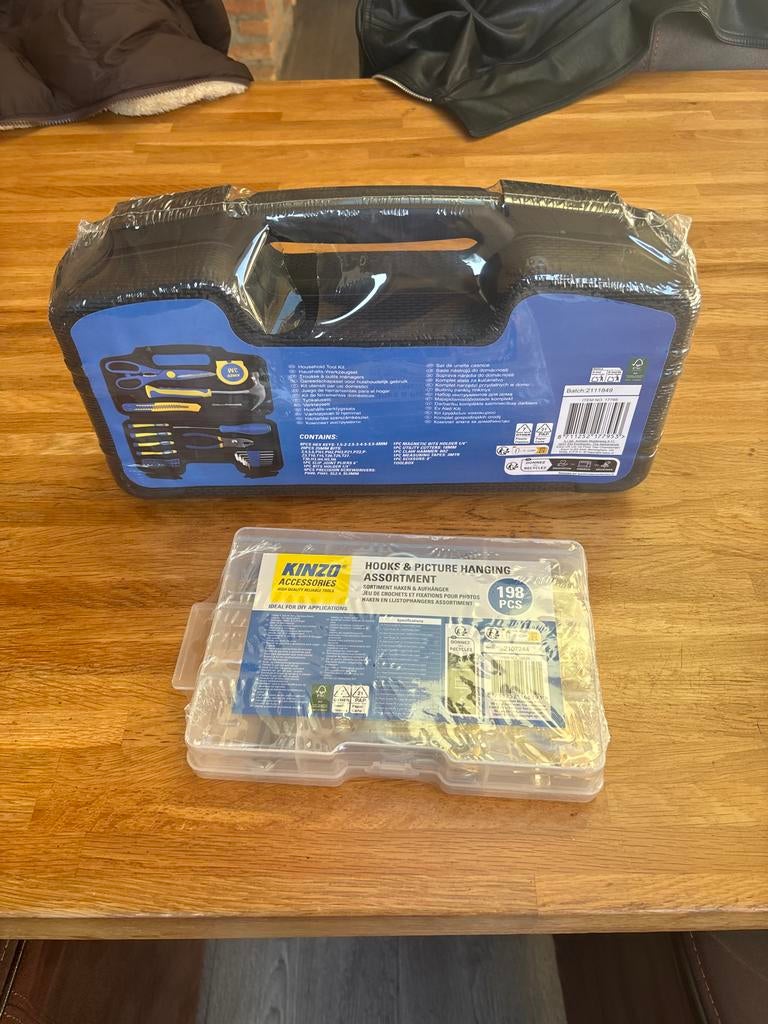 Kinzo Gereedschapskist & Ophanghaken Set - Nieuw, Ophalen of Verzenden, Nieuw