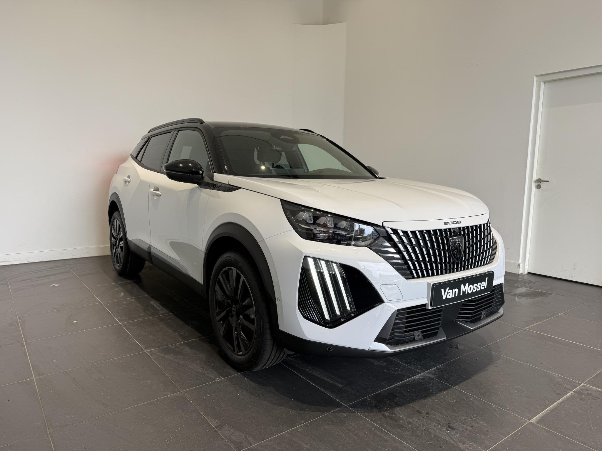 Peugeot 2008 1.2 Hybrid 145 GT | 21% AKTIE ! | APPLE CARPLAY, Gebruikt, Euro 6, 1199 cc, Leder en Stof