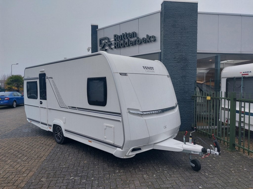 Fendt Apero 495 SFB, Caravans en Kamperen, Rondzit, Bedrijf, Schokbreker, Dwarsbed