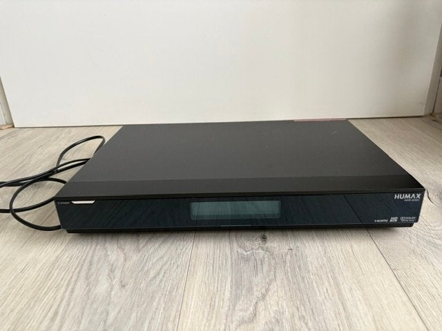 Humax IRHD-5050C digitale tv ontvanger + recorder+ ab, Ophalen of Verzenden, Zo goed als nieuw, Harddiskrecorder