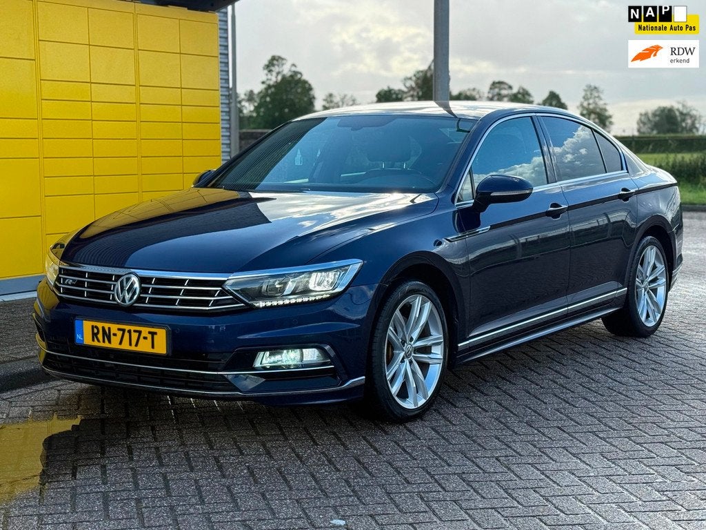 Volkswagen Passat 1.4 TSI ACT AUT Business Edition R-Line Vi, Gebruikt, Euro 6, 4 cilinders, Blauw