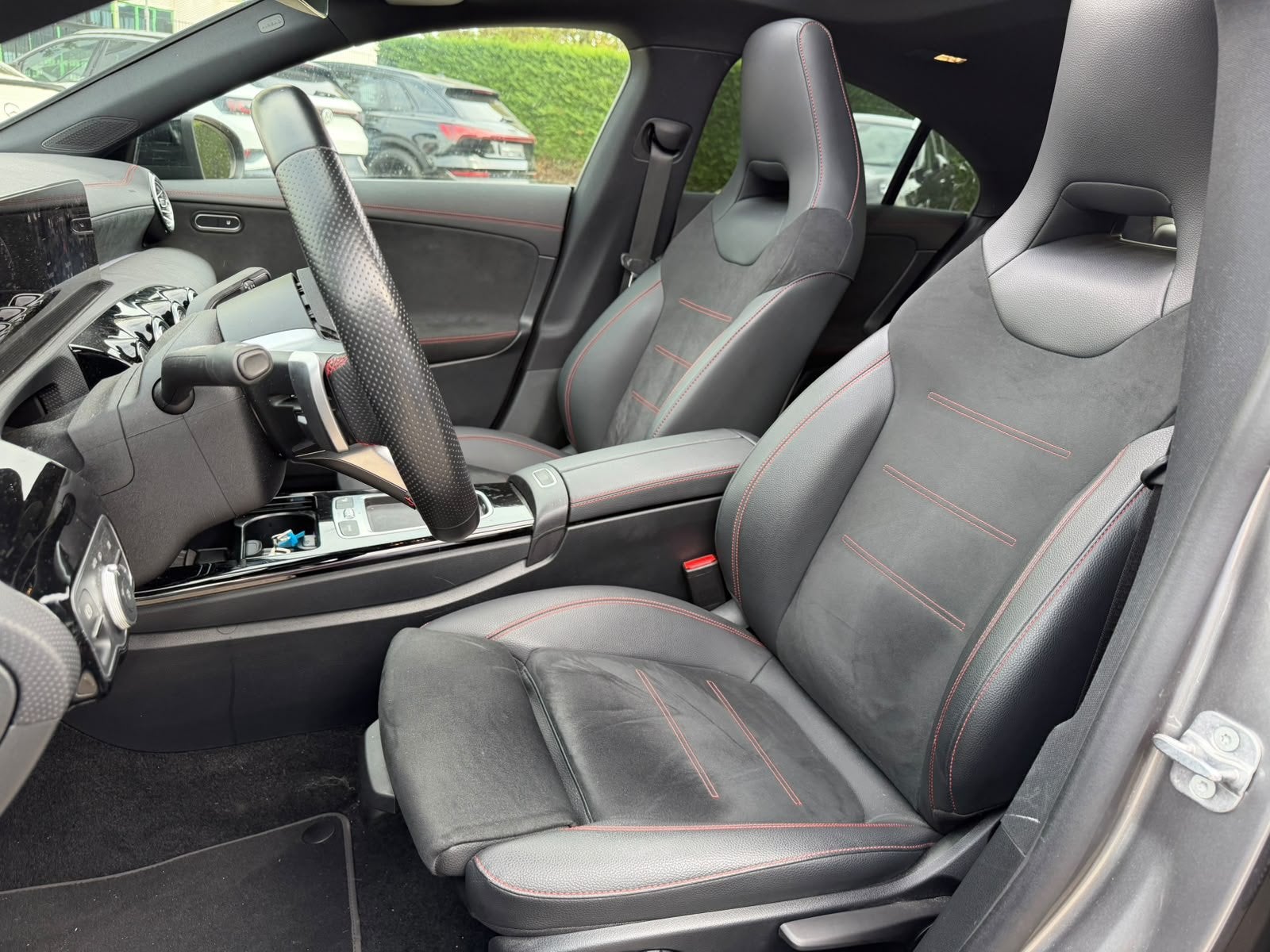 Mercedes-Benz CLA-Klasse 250 e Star Edition AMG | Panoramada, Auto's, Gebruikt, 4 cilinders, Bedrijf, Hybride Elektrisch/Benzine
