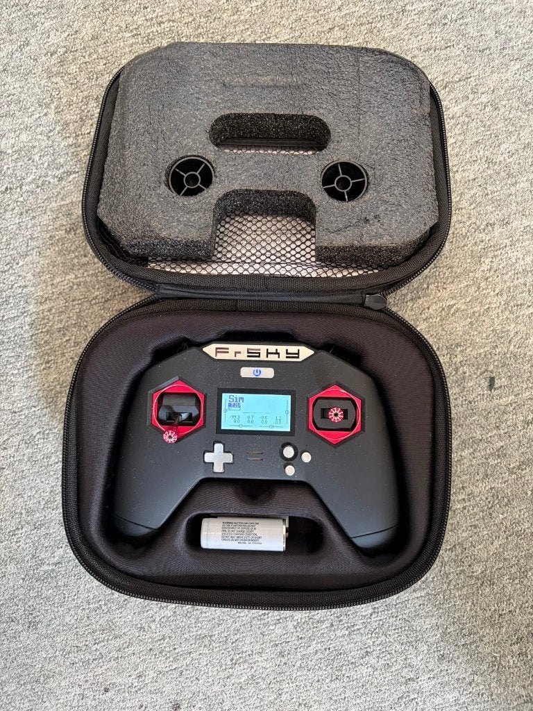 FrSky X-Lite Pro afstandsbediening met koffer, Overige merken, Ophalen of Verzenden, First person view (FPV), 1 tot 5 kilometer