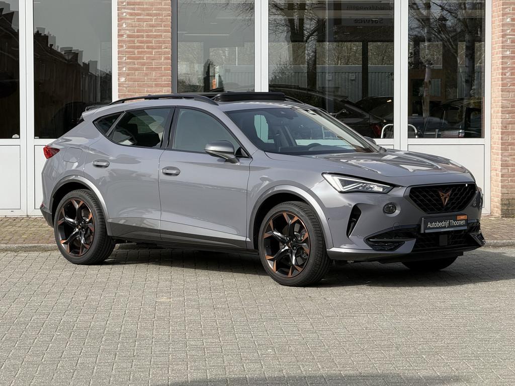 CUPRA Formentor 1.4 e-Hybrid VZ Performance | Pano | Keyless, Gebruikt, 4 cilinders, Formentor, Alcantara