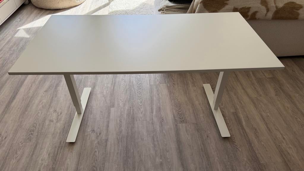 Ikea Trotten zit/sta bureau, Ophalen, Zit-sta bureau, Gebruikt, Spaanplaat of MDF