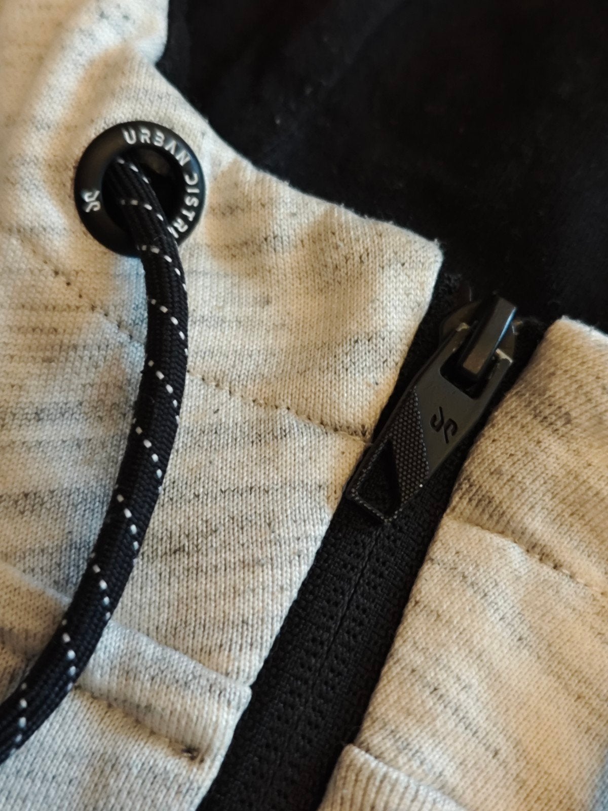 URBAN DISTRICT trui maat L, Kleding | Heren, Ophalen, Maat 52/54 (L), URBAN DISTRICT, Grijs