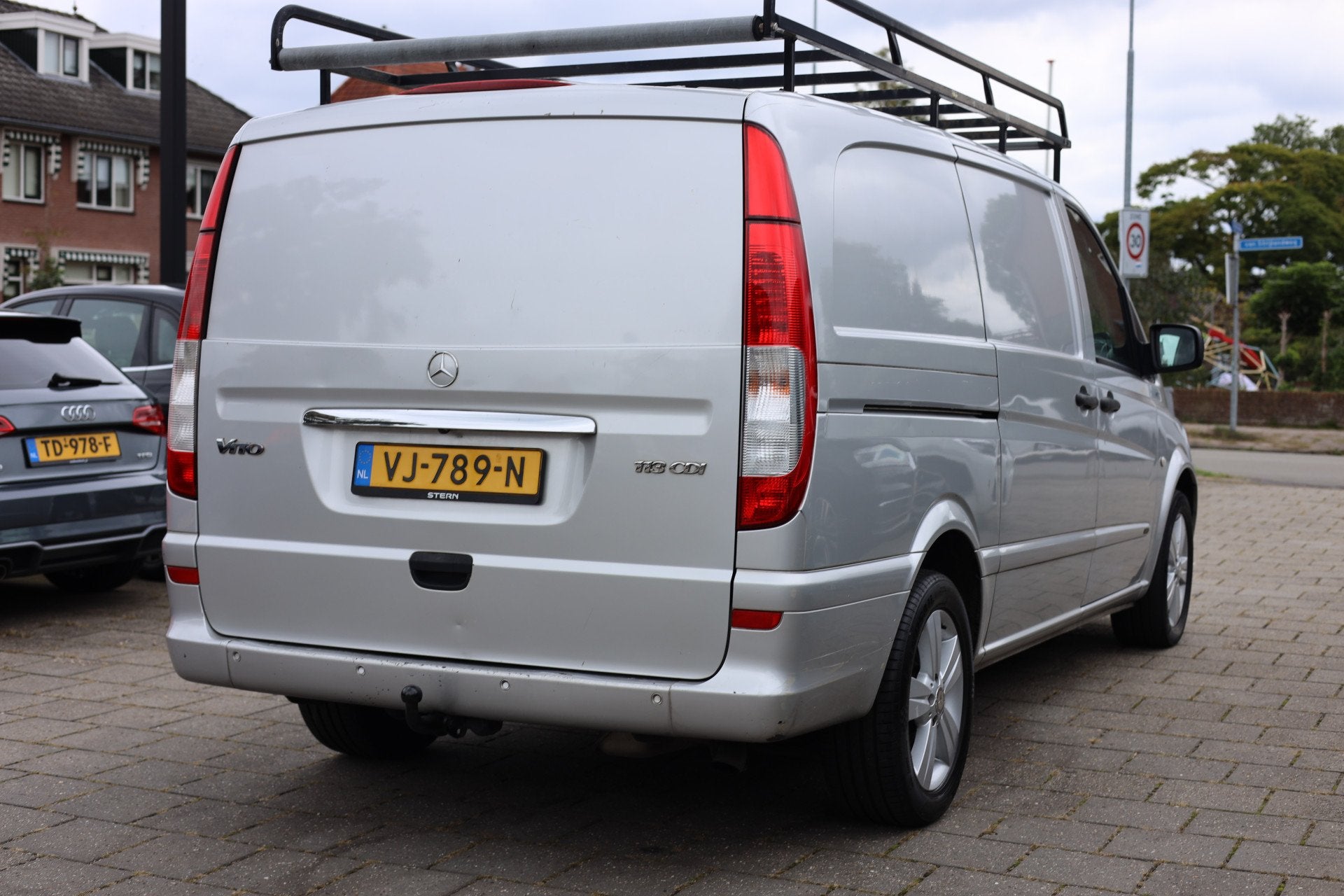 Mercedes-Benz Vito 113 CDI 320 LANG | AUTOMAAT | AIRCO | CRU, Auto's, Euro 5, Gebruikt, 4 cilinders, 1898 kg