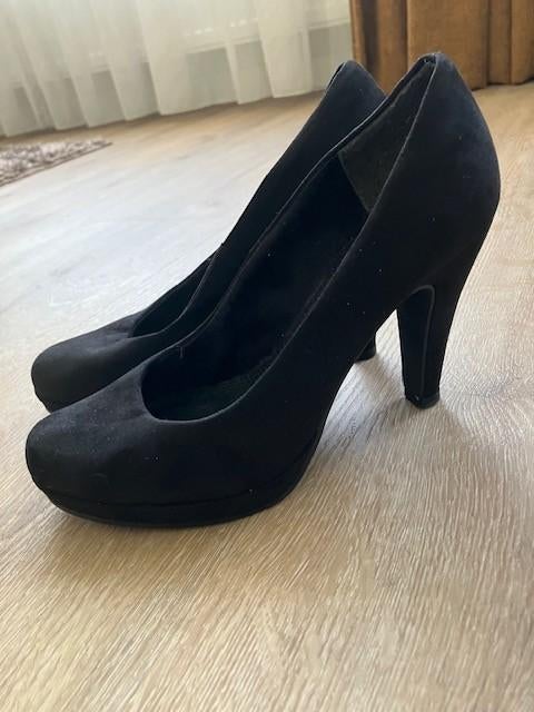 Nelson pumps maat 37, Kleding | Dames, Schoenen, Pumps, Zwart, Ophalen of Verzenden, Zo goed als nieuw