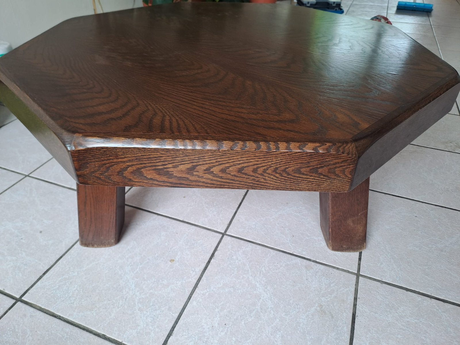 Eikenhouten salontafel….(KOOPJE…!!), Ophalen, 100 tot 150 cm, Rond, Zo goed als nieuw