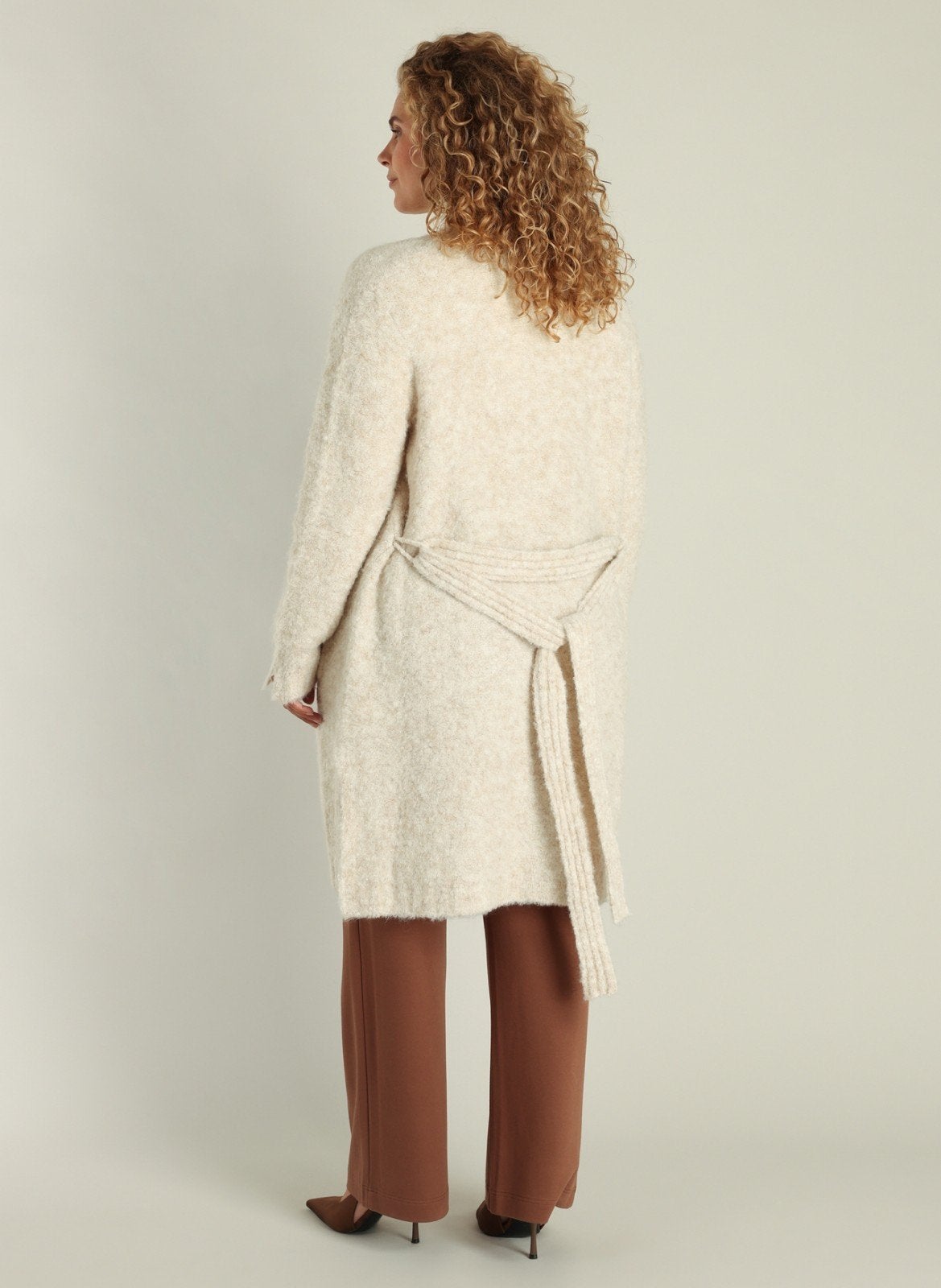 Zacht beige vest Genoveva van Yest Curve Maat 46 (0), Beige, Yest Curve, Maat 46/48 (XL) of groter, Nieuw