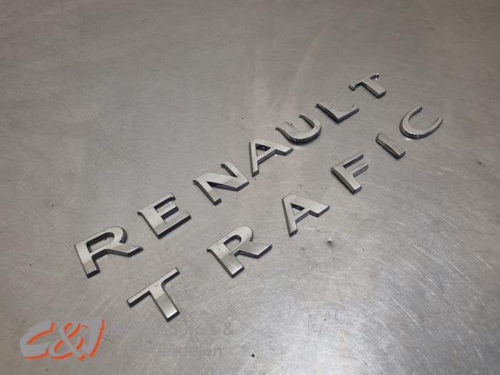 Embleem van een Renault Trafic, Gebruikt, -, Renault, -