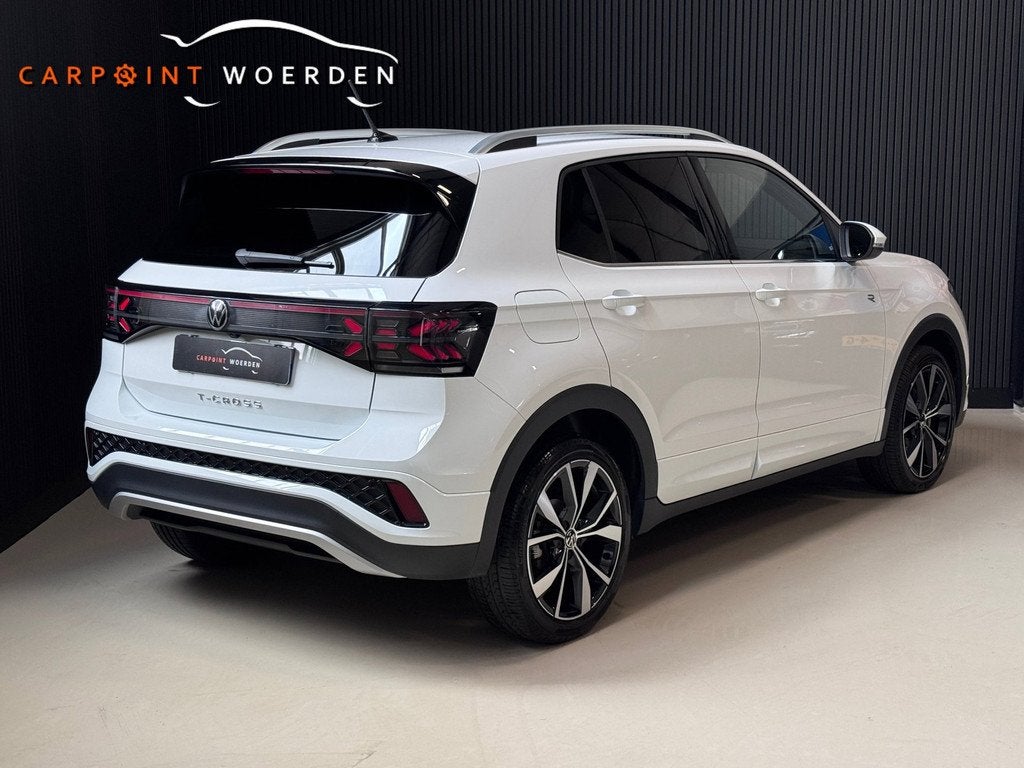 Volkswagen T-Cross 1.5 TSI 3X R-Line | IQ LIGHT | CAM | KEYL, Auto's, Volkswagen, T-Cross, Zwart, 4 cilinders, 150 pk