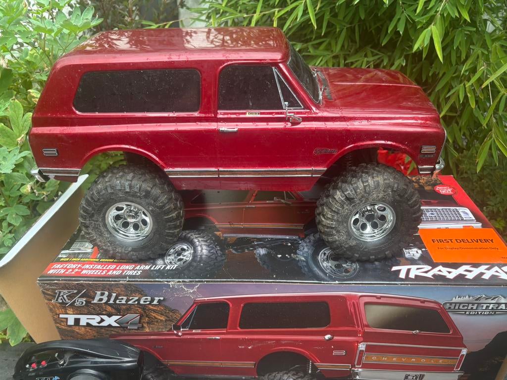 Trx4 k5 blazer high trail edition zgan rtr, Ophalen of Verzenden, Zo goed als nieuw, Overige schalen, Auto offroad