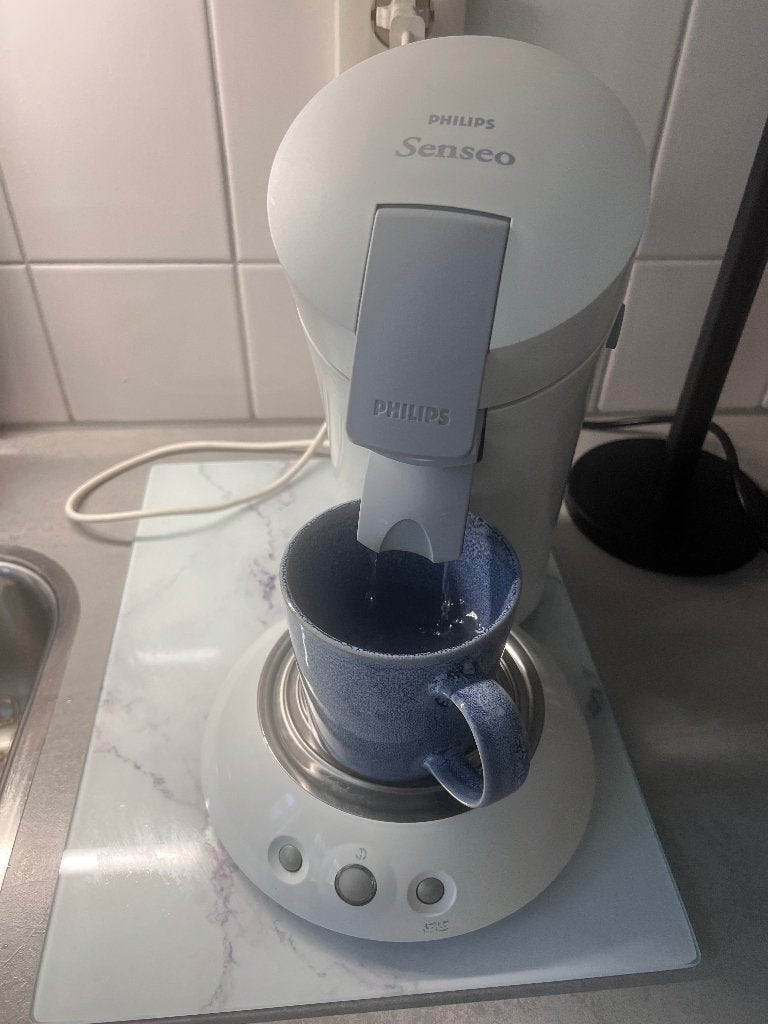 Philips Senseo koffiezetapparaat – wit, Witgoed en Apparatuur, Koffiezetapparaten, Ophalen, Koffiemachine, Zo goed als nieuw, 2 tot 4 kopjes
