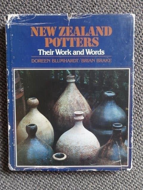 New Zealand Potters. Their Work and Words. 1976, gebonden., Verzenden, Gelezen, Overige onderwerpen