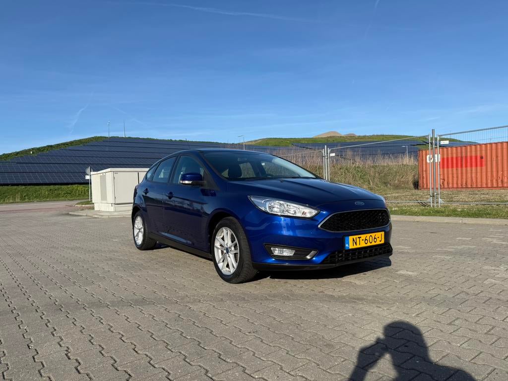 Ford Focus 1.0 Ecoboost nieuwe apk, Auto's, 125 pk, Blauw, Origineel Nederlands, 1200 kg