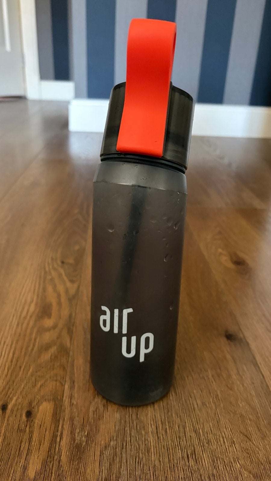 Air Up drinkfles - 650ml - Zwart met oranje lus, Ophalen of Verzenden, Gebruikt