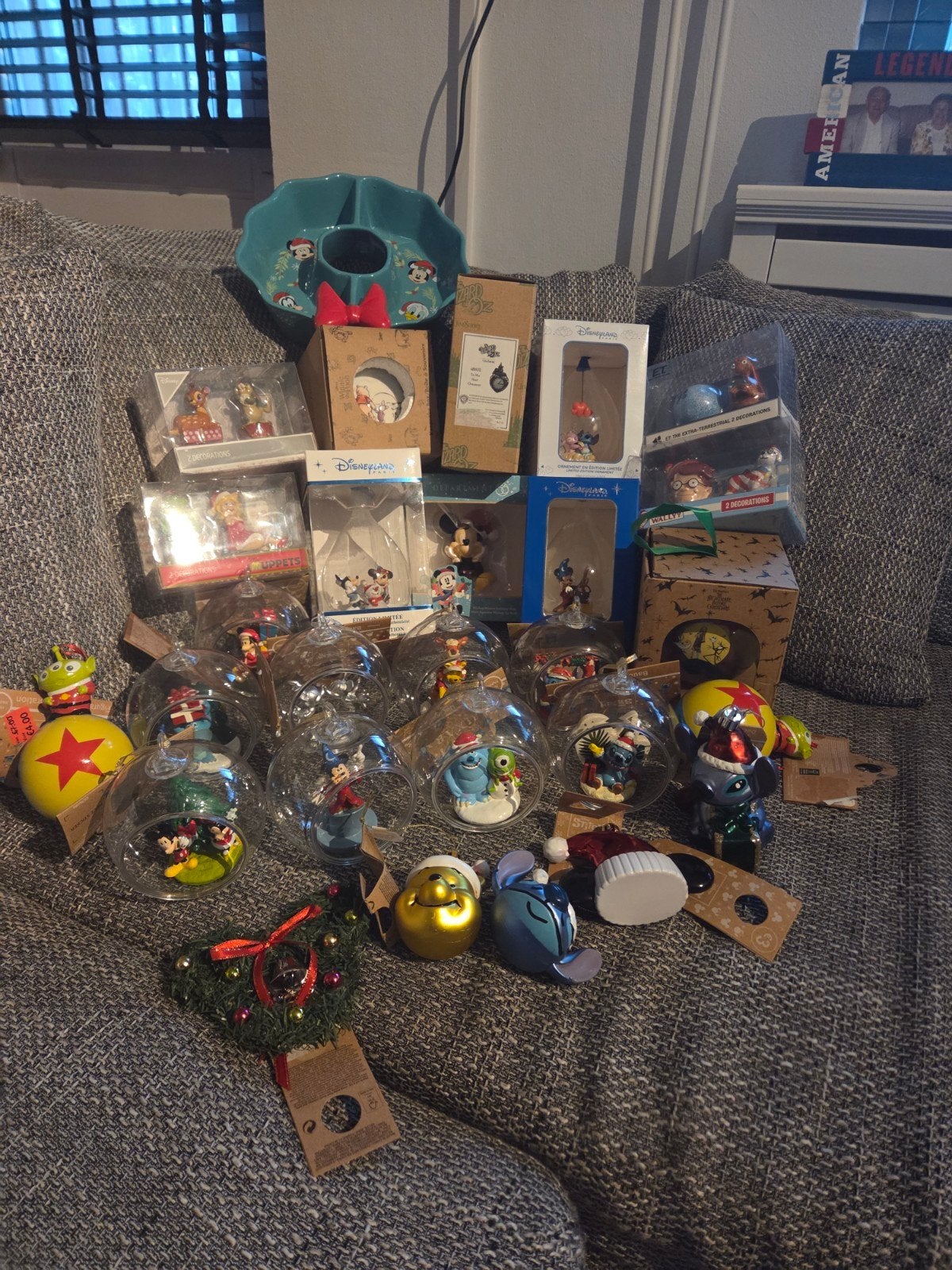 Grote collectie Disney kerstdecoratie en beeldjes, Ophalen of Verzenden, Mickey Mouse, Zo goed als nieuw, Beeldje of Figuurtje