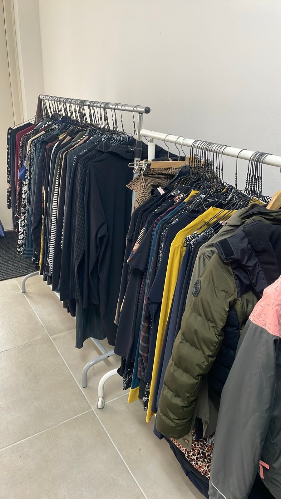 Gratis kijken veel Studio Anneloes kleding: (XS, S, M), Ophalen, Gedragen, Maat 34 (XS) of kleiner