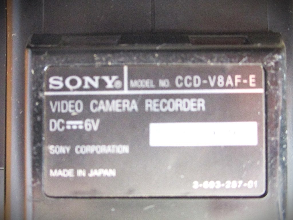 Foto 25 van Sony Handycam CCD V8 AF~Incl.Aver Media Ezmaker en Koffer