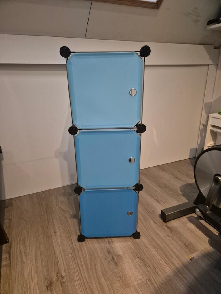 Plastic kastje, Ophalen