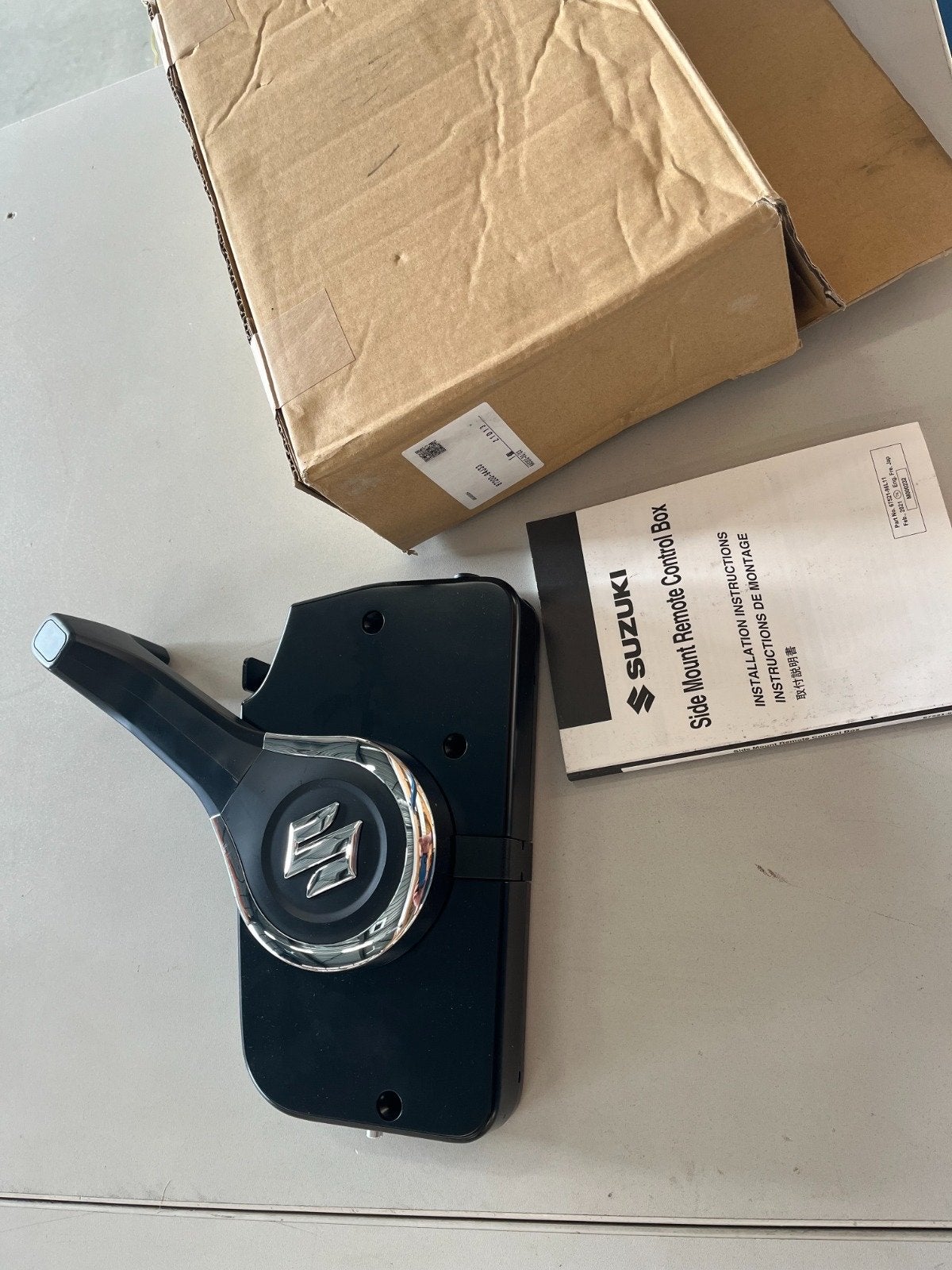 Suzuki Remote Control Box - Nieuw in doos, Watersport en Boten, Ophalen of Verzenden, Nieuw, Motor en Techniek