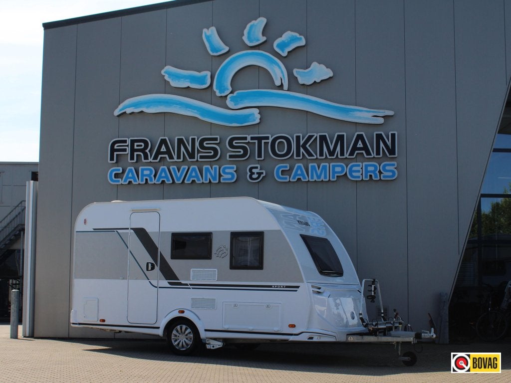 Knaus Sport 400 QD met mover en voortent