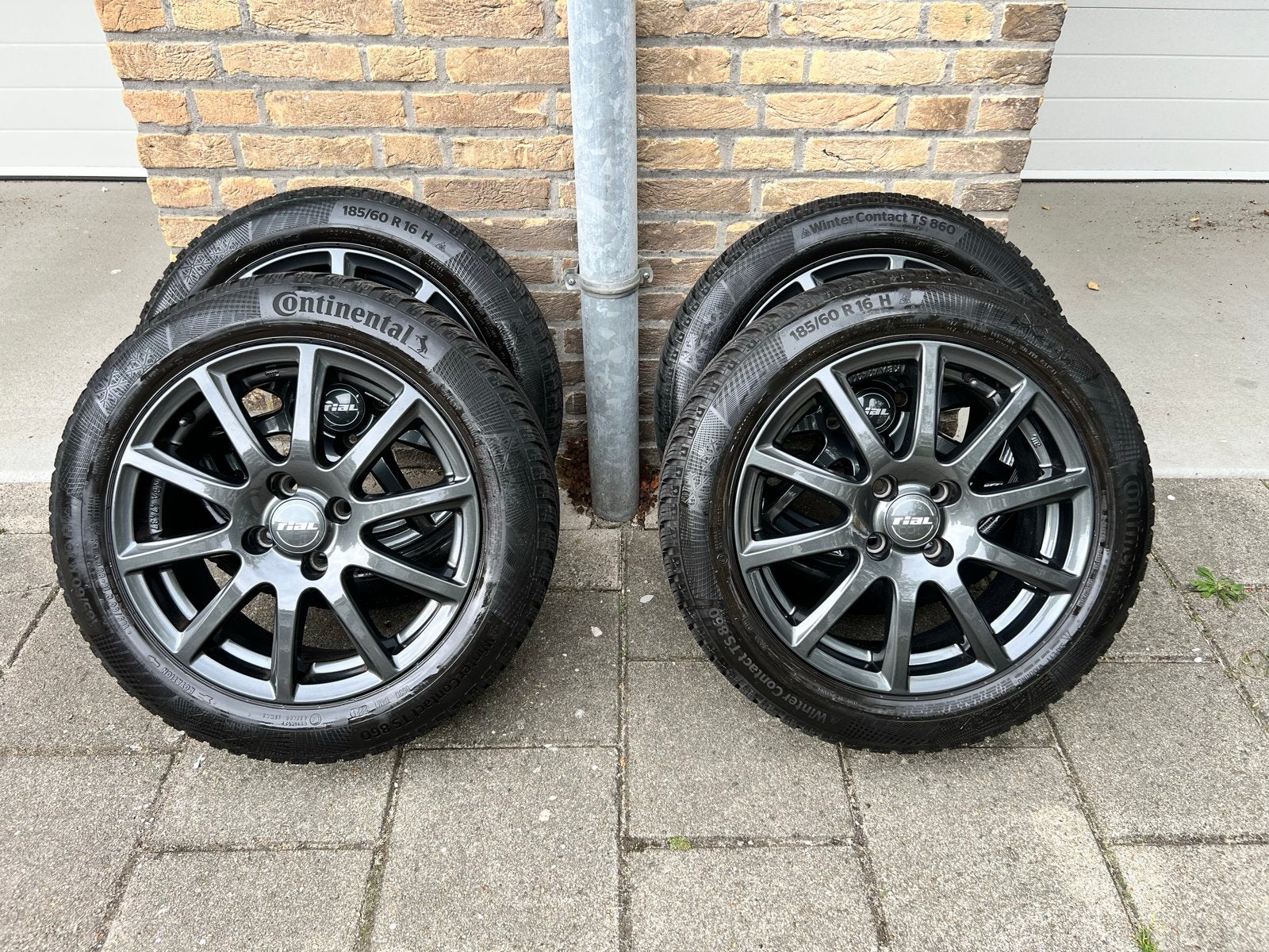 Continental Winterbanden op Rial Velgen 185/60 R16 4x100, Auto-onderdelen, Banden en Velgen, Ophalen, Gebruikt, 16 inch, Banden en Velgen