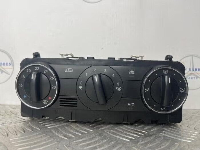 Kachel Bedieningspaneel van een Mercedes A-Klasse, Auto-onderdelen, Dashboard en Schakelaars, Ophalen of Verzenden, Gebruikt