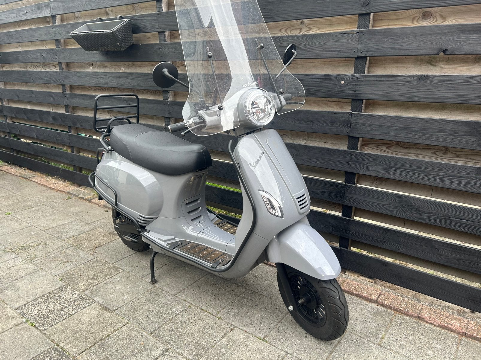 La souris E sourini. UPGRADE! 2022, Ophalen, Zo goed als nieuw, Elektrisch, Overige merken
