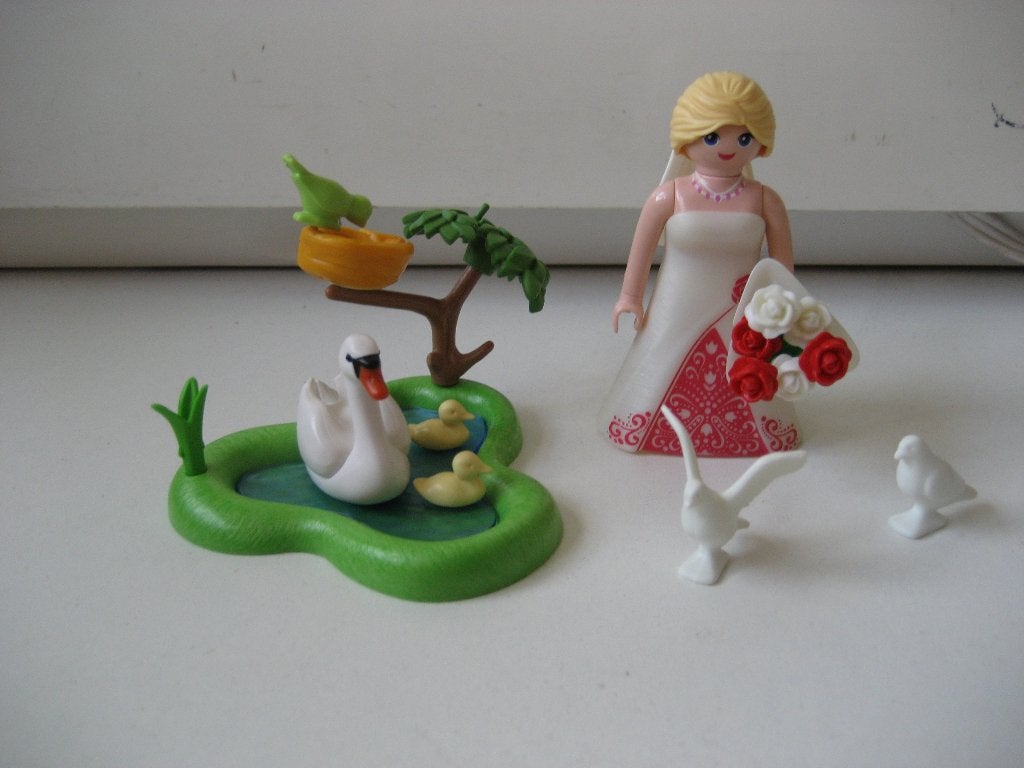 playmobil bruid bij de zwanenvijver, Ophalen of Verzenden, Zo goed als nieuw