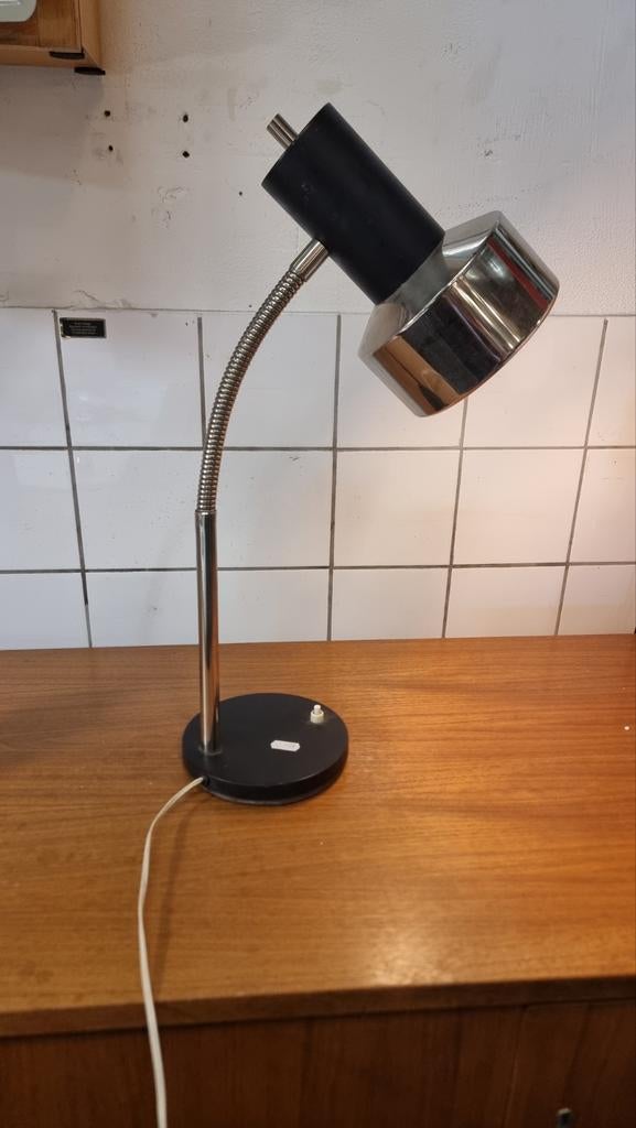 Vintage bureaulamp jaren 60 chroom, Huis en Inrichting, Lampen | Tafellampen, Gebruikt, Minder dan 50 cm, Ophalen of Verzenden