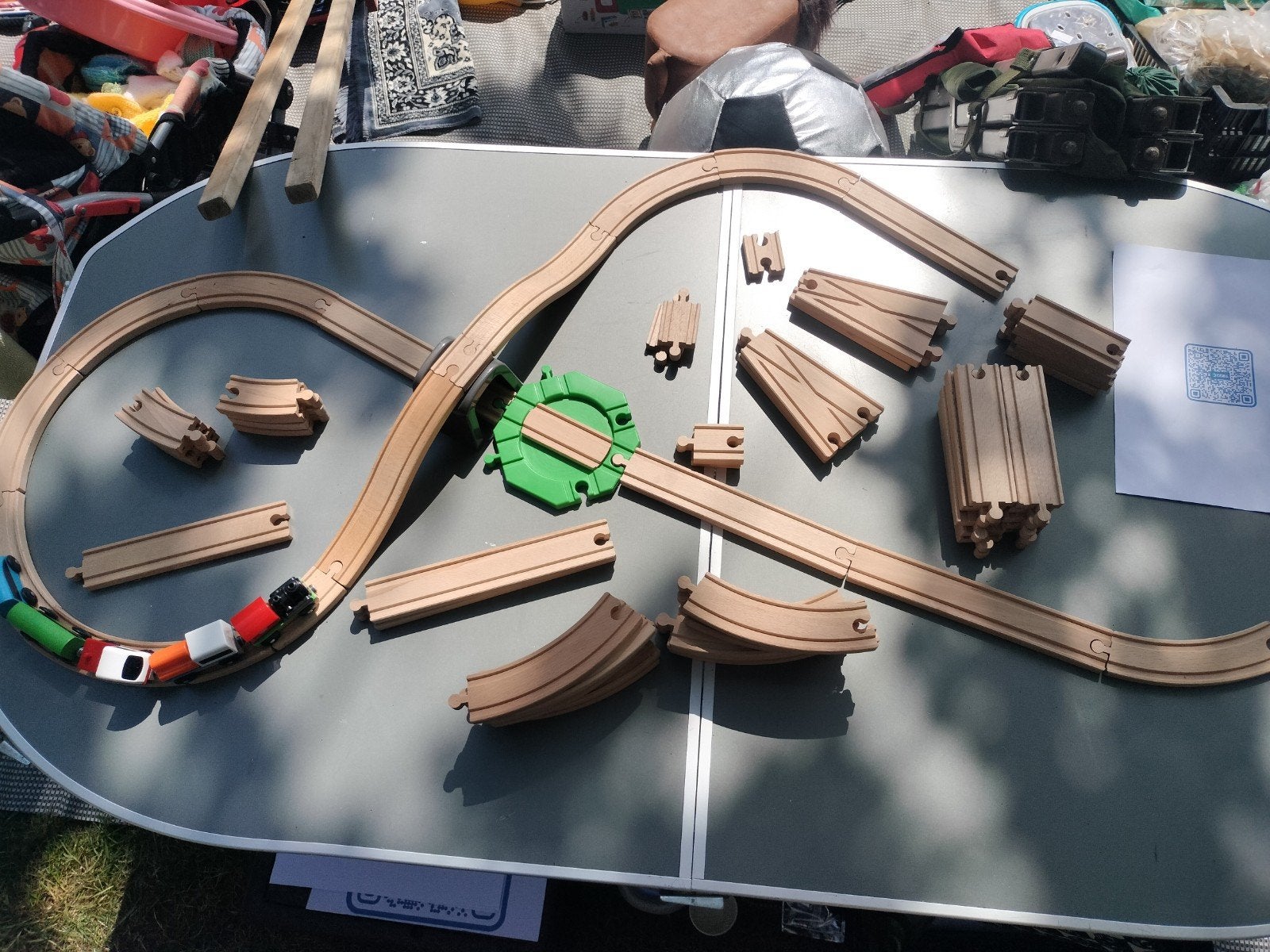 IKEA Treinset - Overcompleet en Z.G.A.N. Houten Spoorbaan, Ophalen of Verzenden, Zo goed als nieuw
